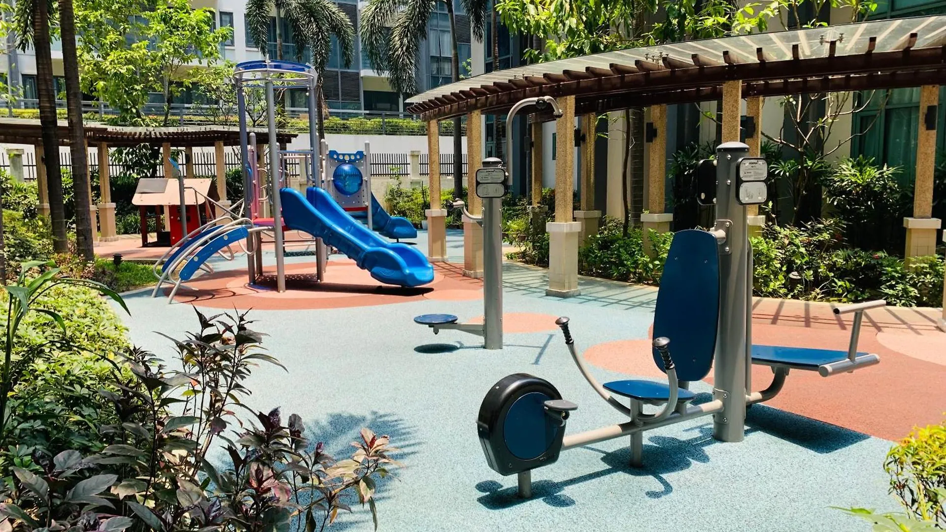 Two Palm Tree Villas Condominium - Studio 1O With Balcony - Across Terminal 3 Airport Manila 0*,